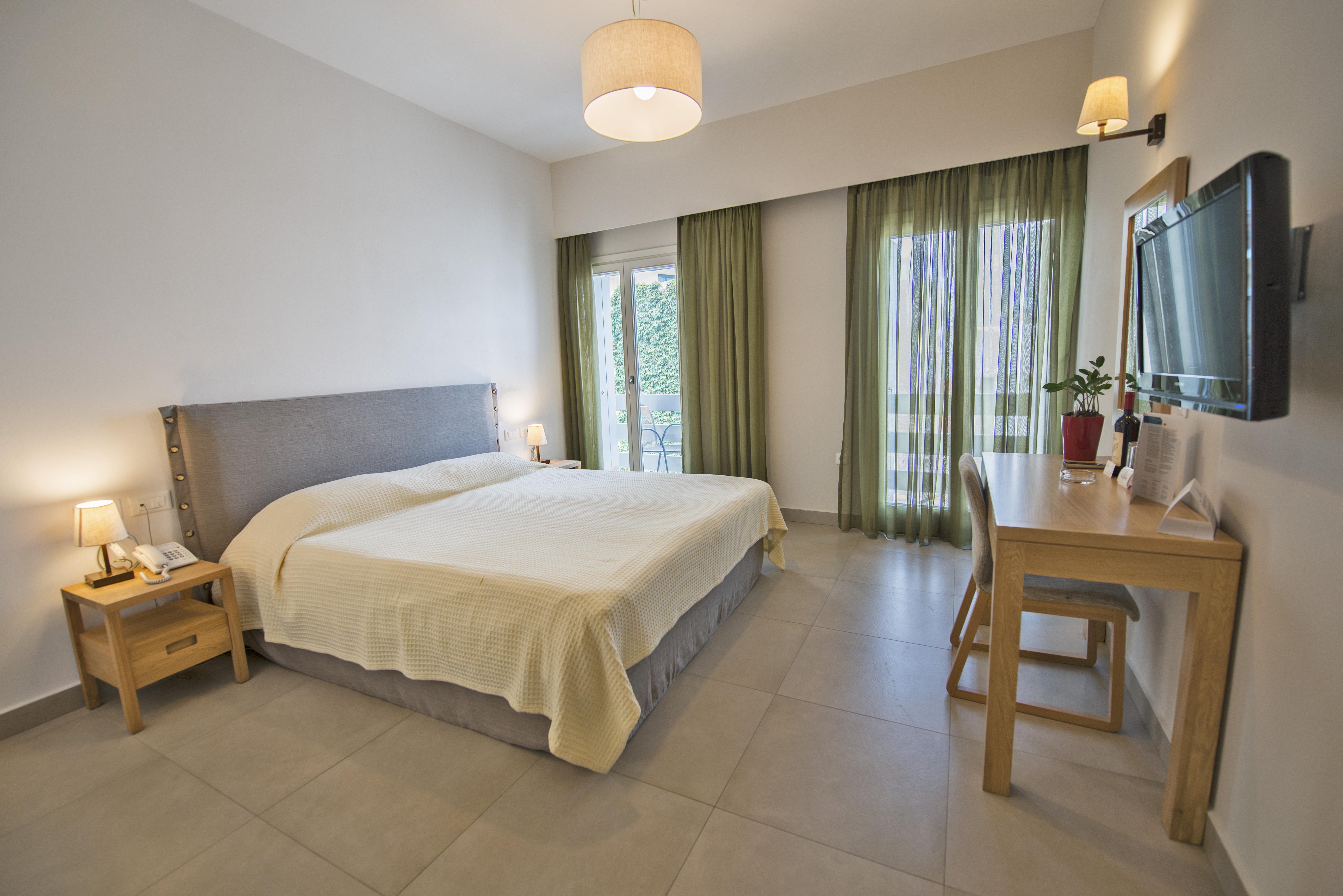 Xenia Hotel Naxos City Екстер'єр фото