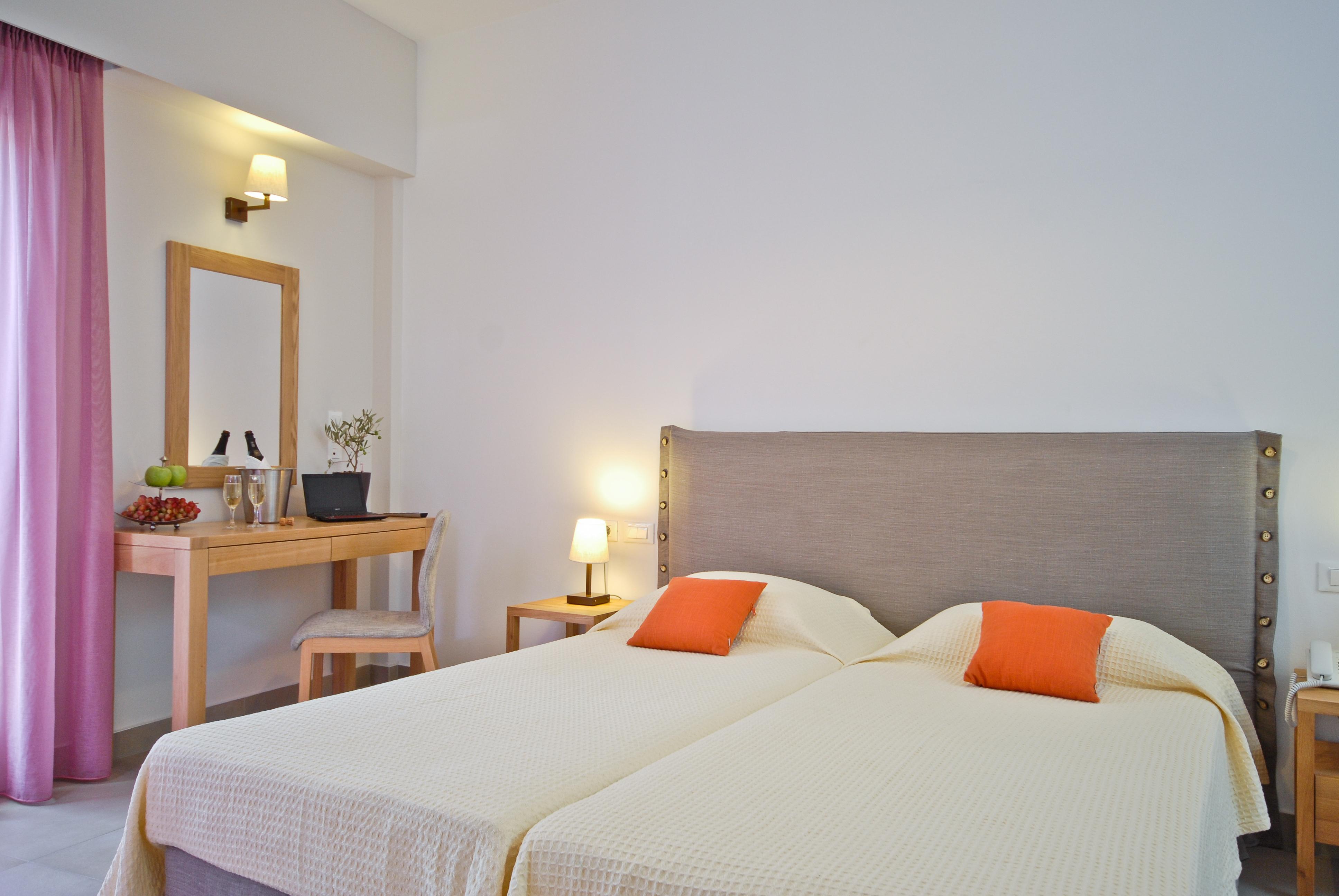 Xenia Hotel Naxos City Екстер'єр фото