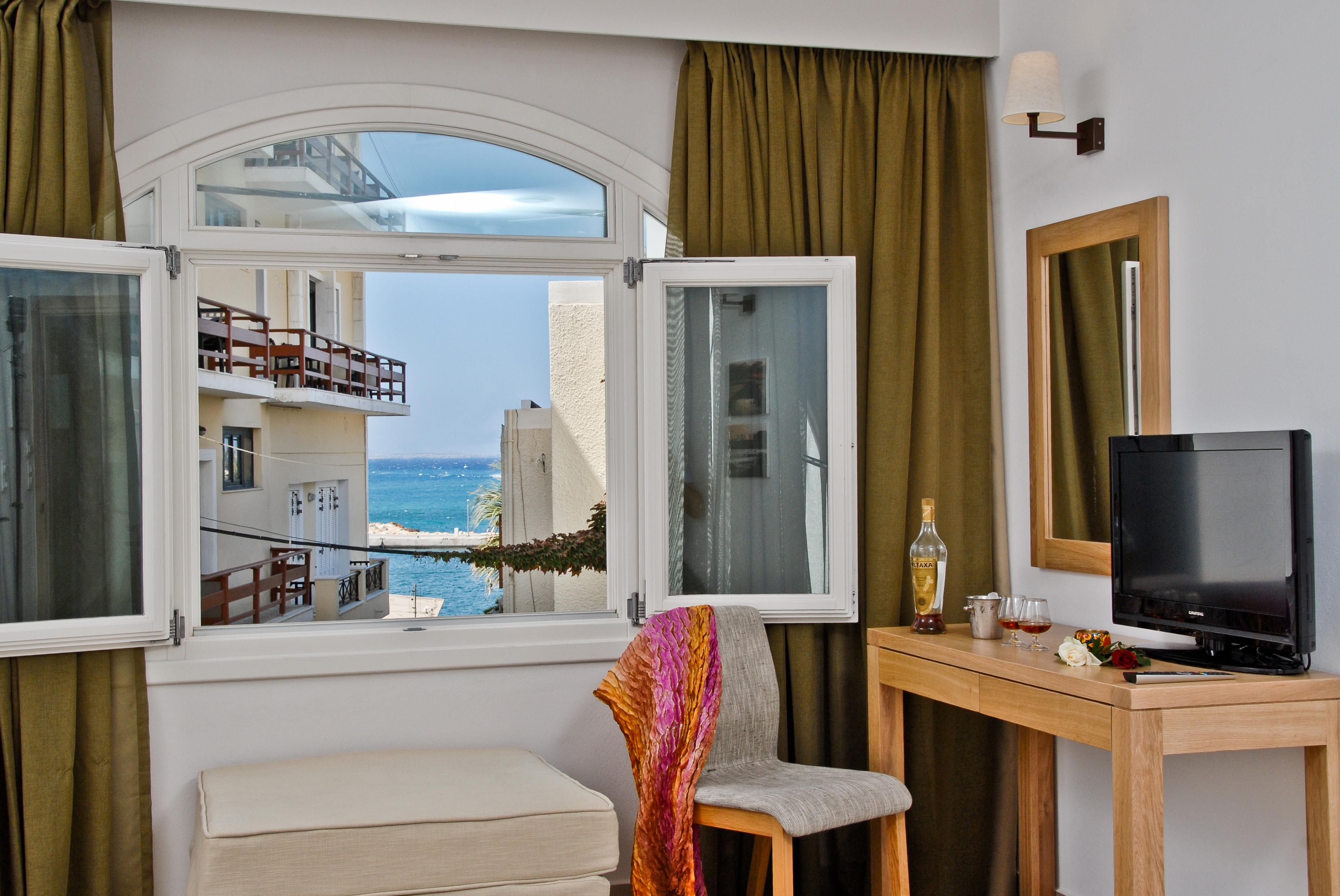 Xenia Hotel Naxos City Екстер'єр фото