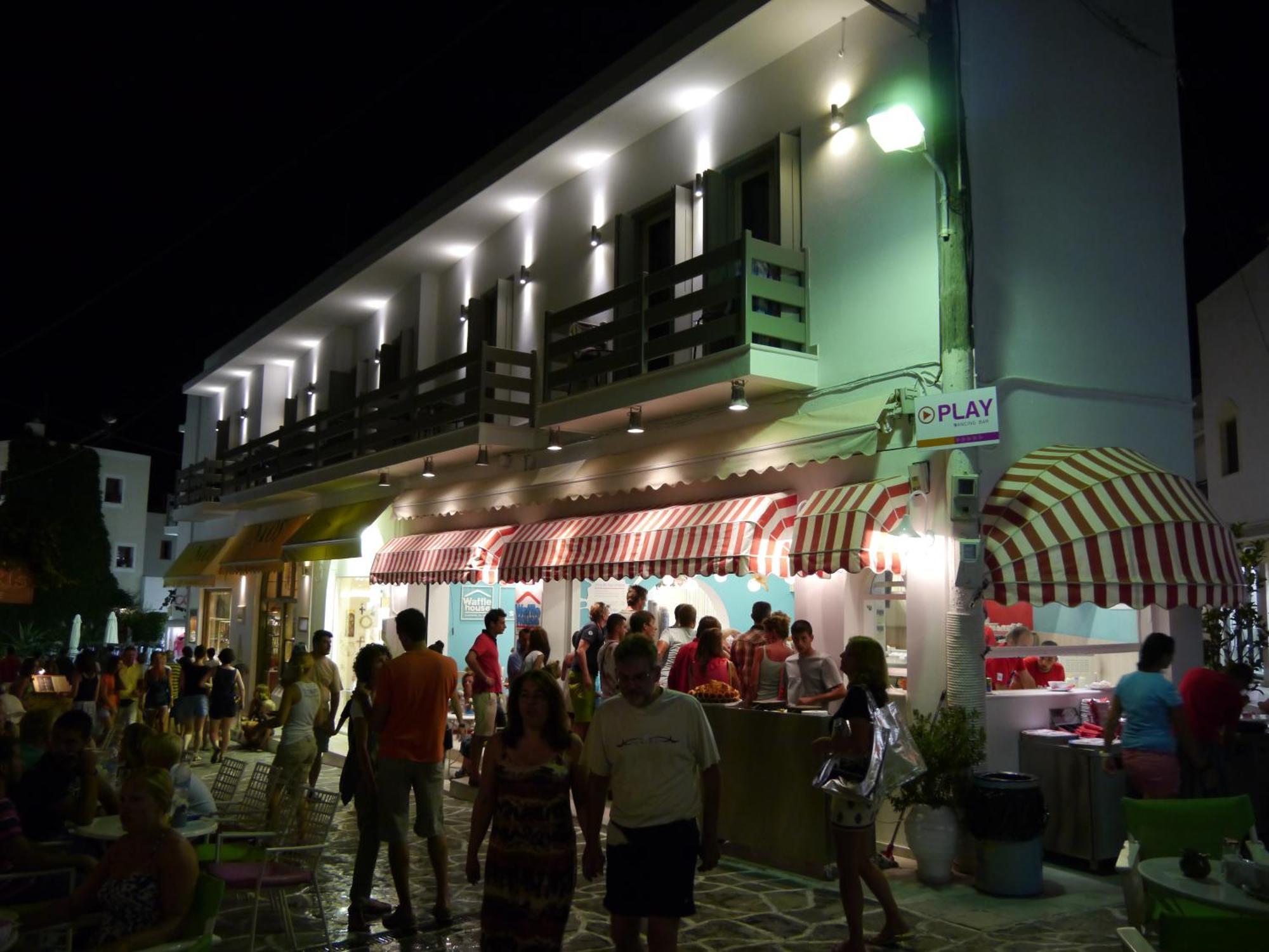 Xenia Hotel Naxos City Екстер'єр фото