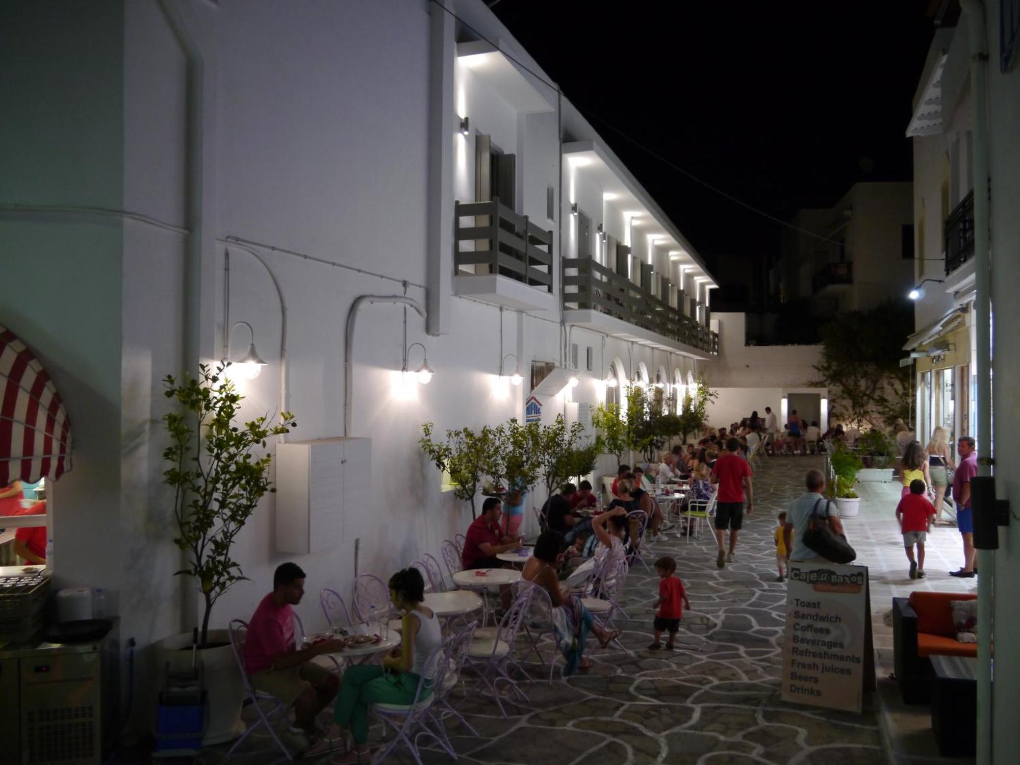 Xenia Hotel Naxos City Екстер'єр фото